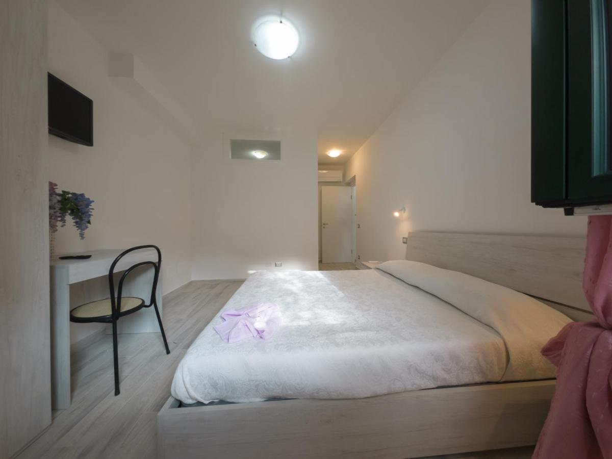 Sorrento Realty Holidays - The Smile Of The Sun Екстериор снимка