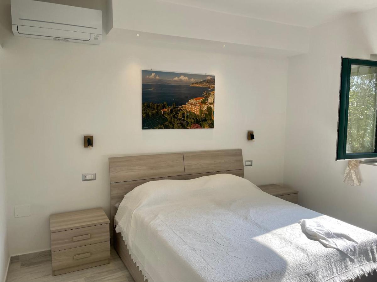 Sorrento Realty Holidays - The Smile Of The Sun Екстериор снимка